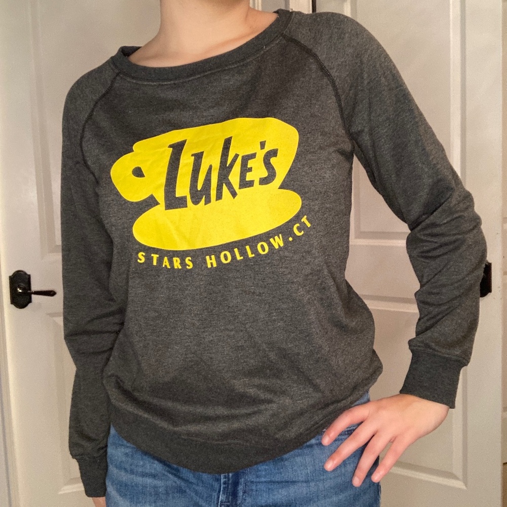 Grey and yellow Luke’s diner sweatshirt